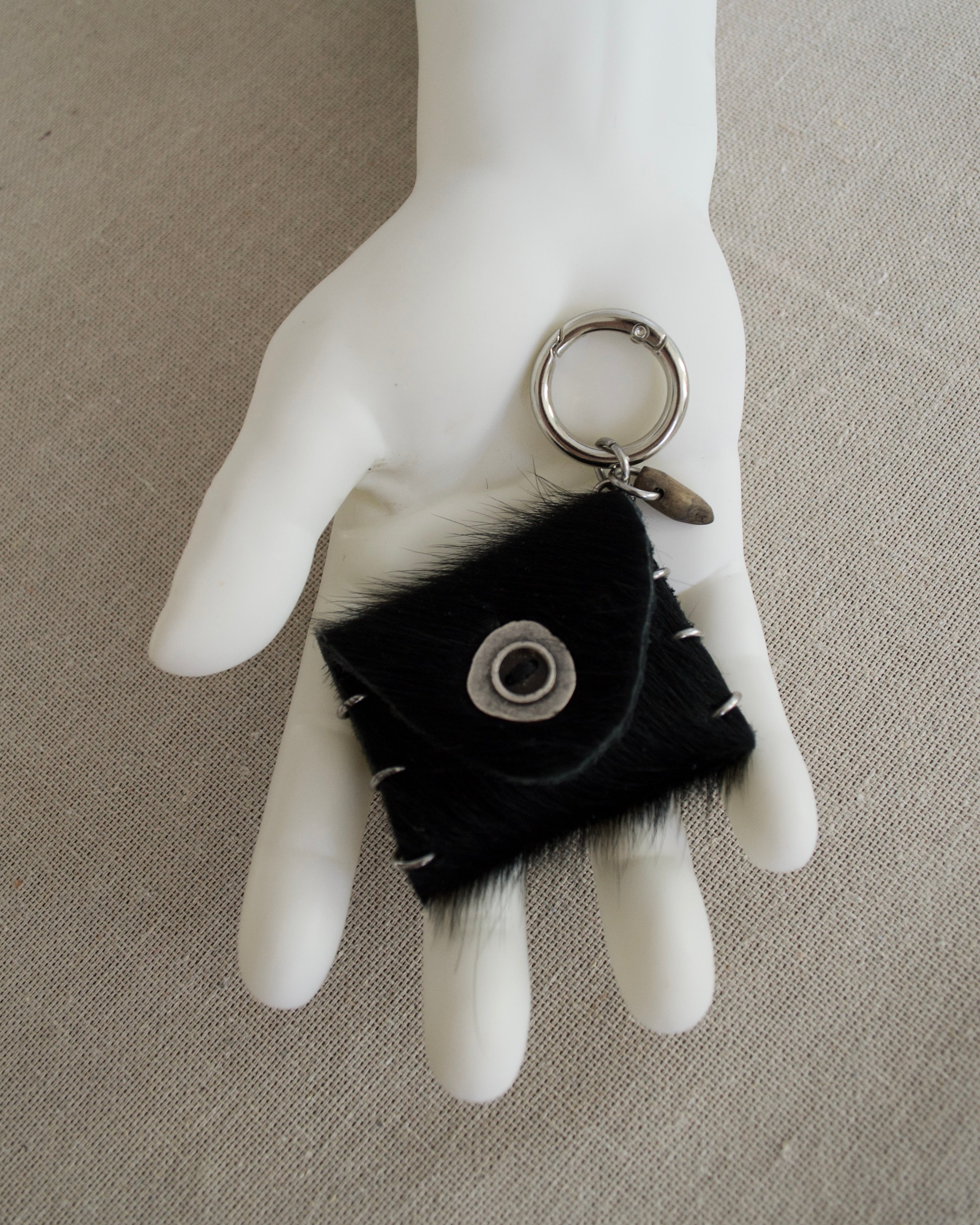 cowhide + driftwood bag bag charm !***